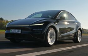 Tesla Y Model Y áttekintés